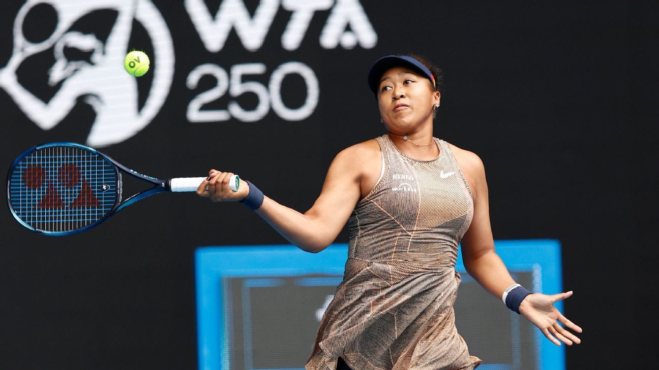 Naomi Osaka membuka musim tenisnya dengan kemenangan atas Alize Cornet di turnamen tune-up Australia Terbuka