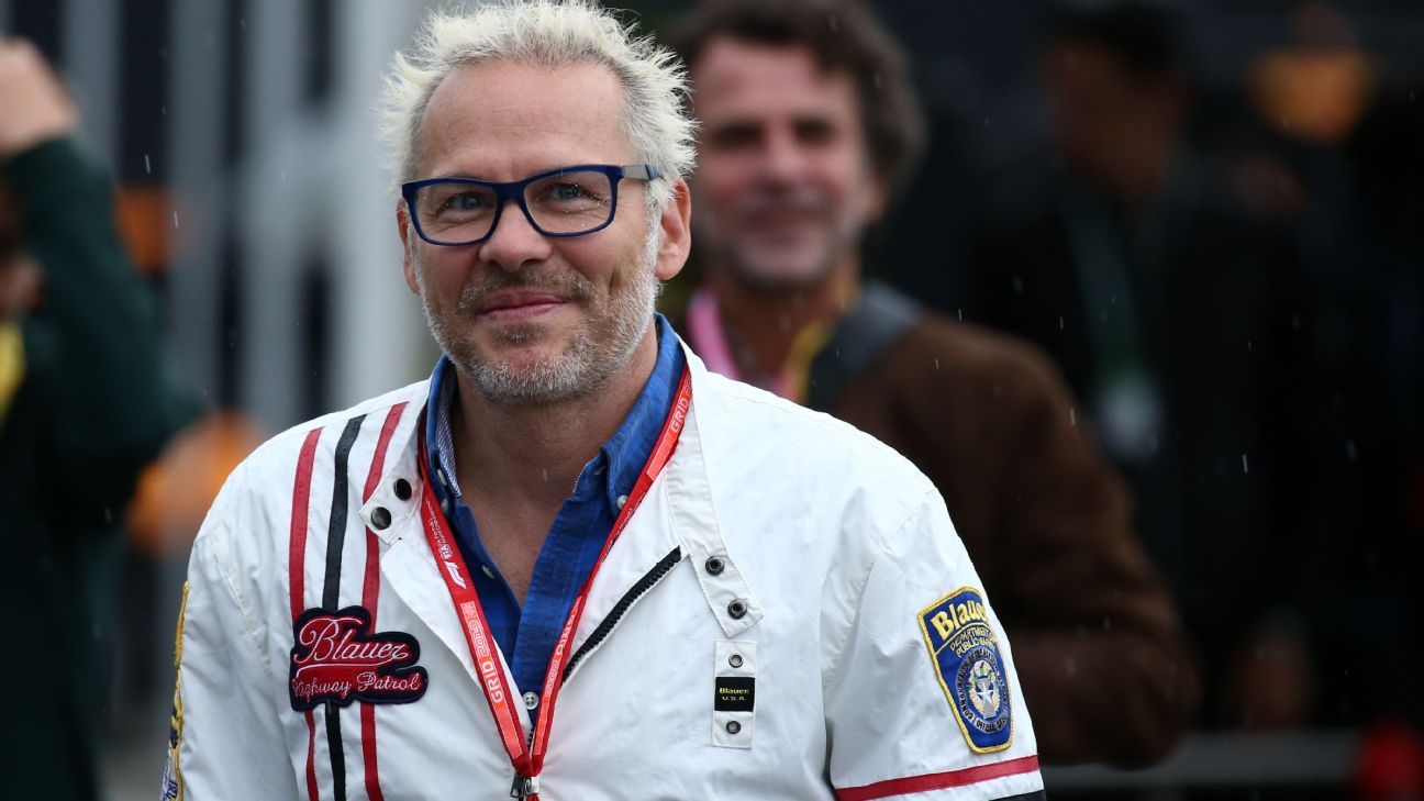Jacques Villeneuve bergabung dengan Tim Hezeberg untuk Daytona 500