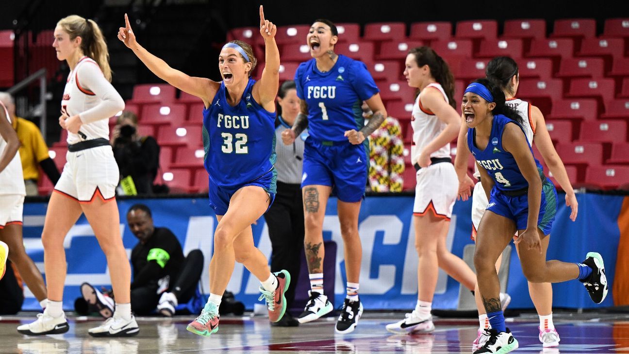 Trio unggulan dua digit, Fran Belibi dunk memerintah Hari 1 turnamen NCAA putri