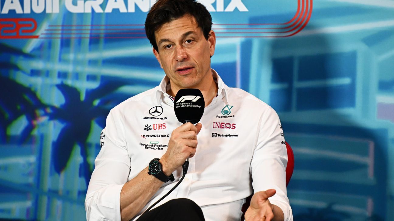 Toto Wolff dice que Mercedes quiere eliminar a uno de sus clientes de motores de F1