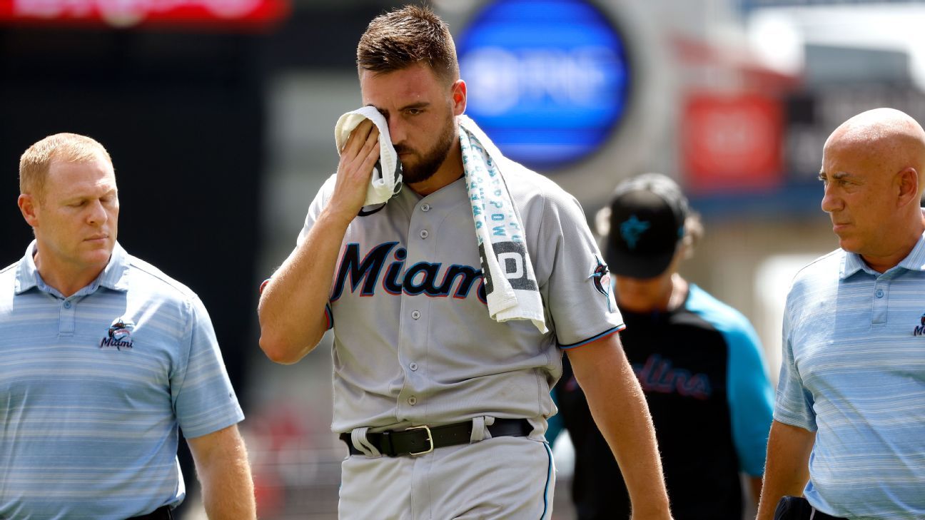 <div>Marlins' Castano hit in head by 104 mph liner</div>