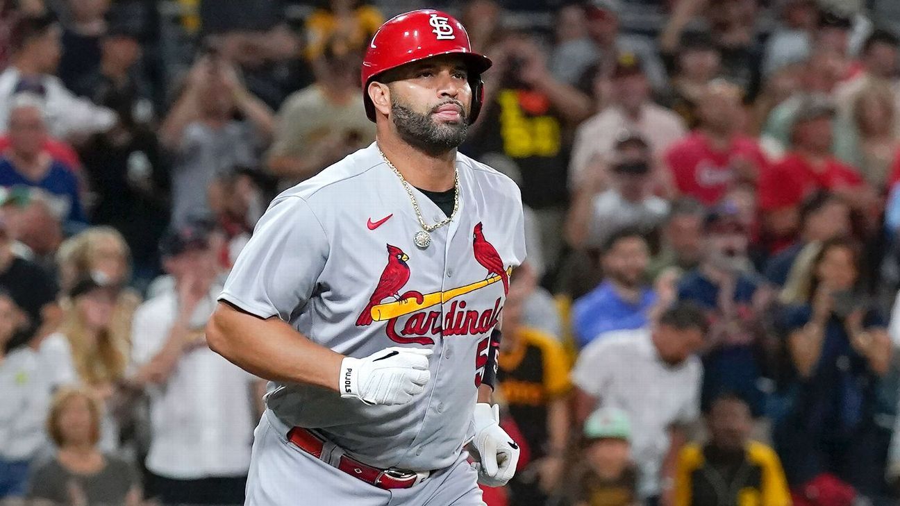 <div>Cards' Pujols inches closer, clubs 699th homer</div>
