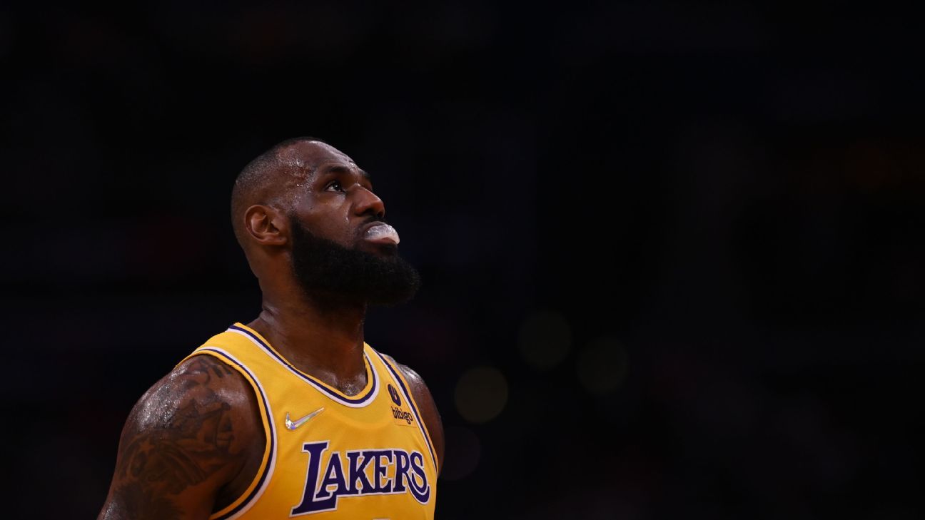 <div>LeBron James' chase for the NBA scoring title and other milestones</div>