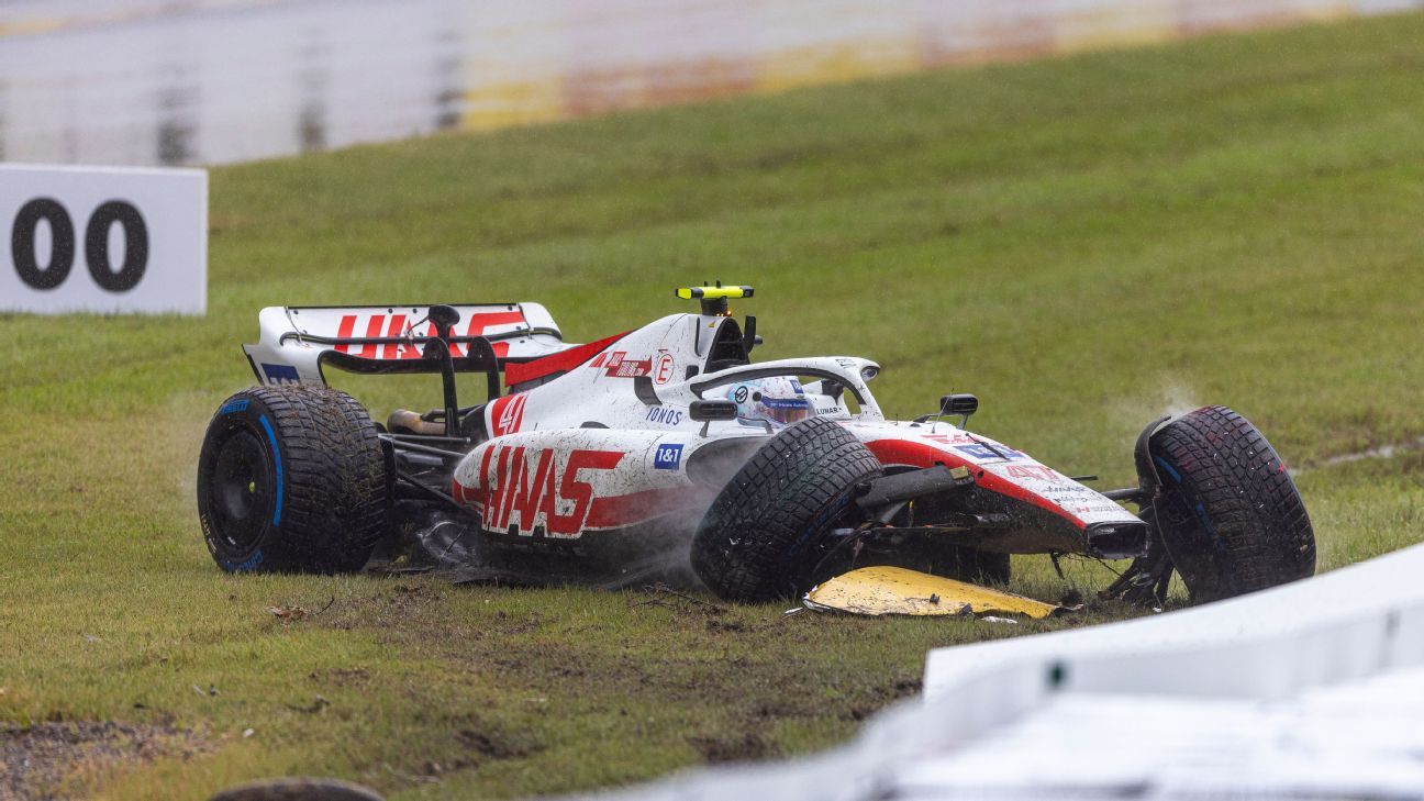 Fernando Alonso fastest, Mick Schumacher crashes out in wet Suzuka practice