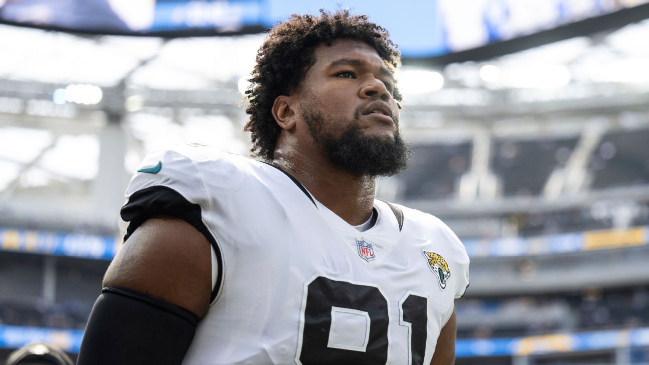An NFL miracle: The Jaguars defensive end who helped his wife deliver their baby