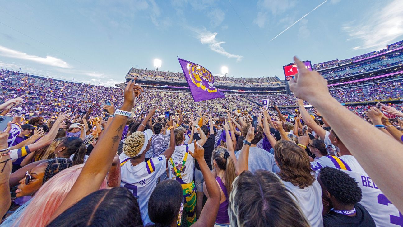 LSU fined 0K for 3rd field storming violation