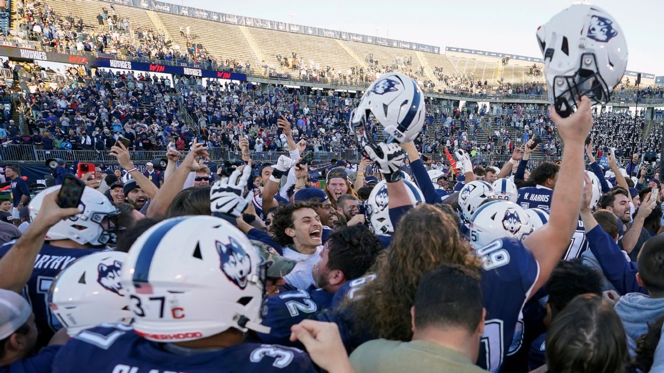 UConn knocks off Liberty to become bowl-eligible