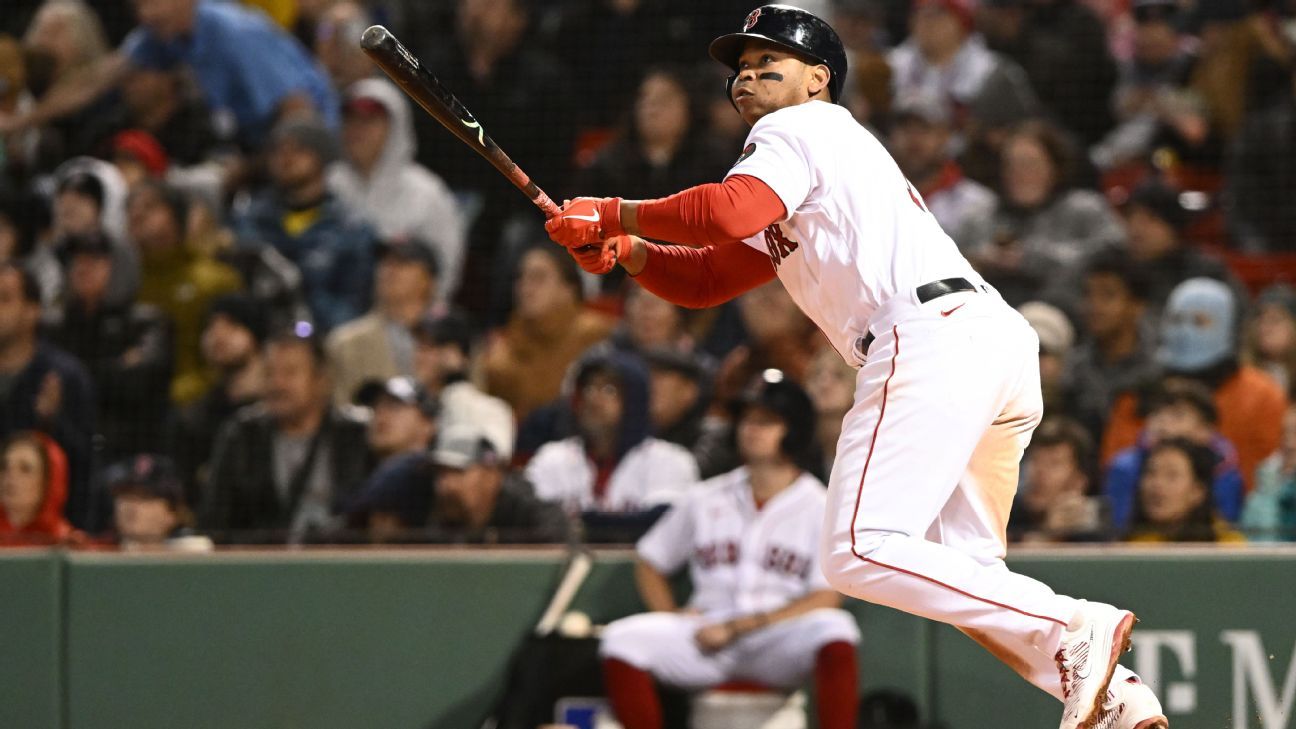 Rafael Devers, a Red Sox 11 éves, 331 millió dolláros hosszabbítást végzett Rafael Devers, a Red Sox 11 éves, 331 millió dolláros hosszabbítást végzett
