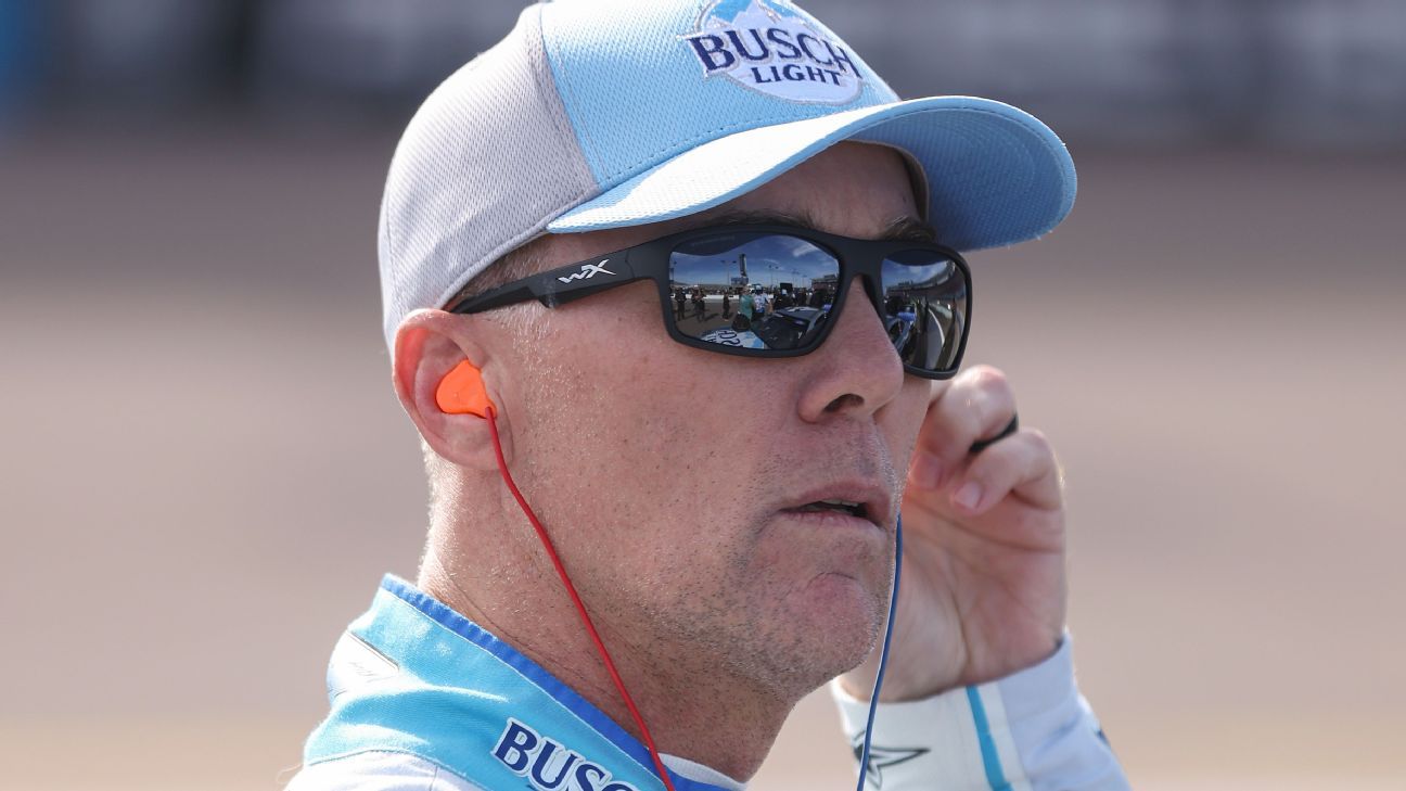 Harvick calls 'time,' to race final NASCAR season