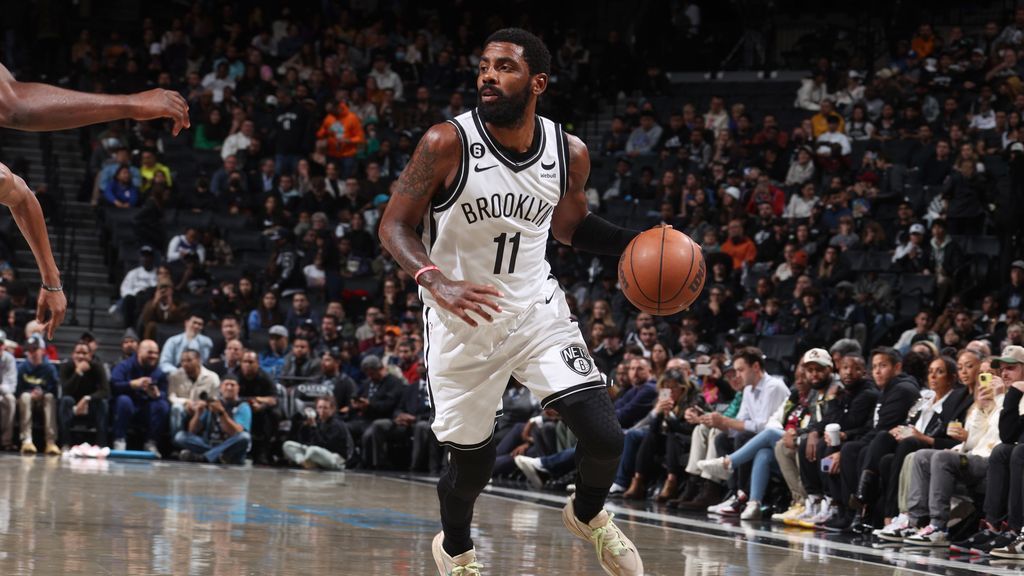 Source: Nets star guard Irving asks to be traded