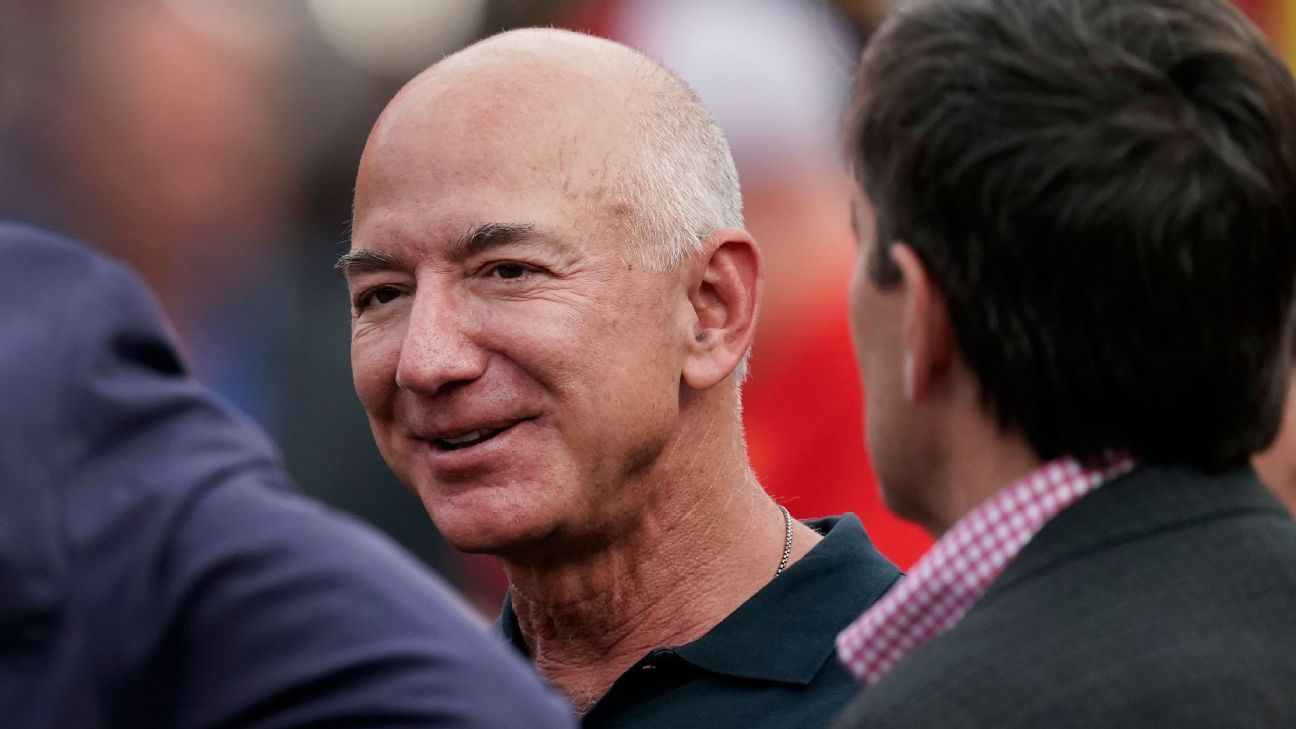 Report — Jeff Bezos hires firm to help consider Commanders bid