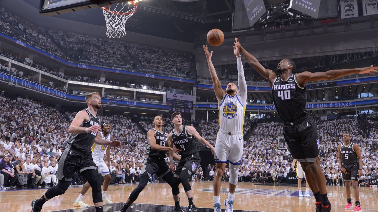 The Kings beat the Warriors to cap a triumphant return to the NBA Playoffs
