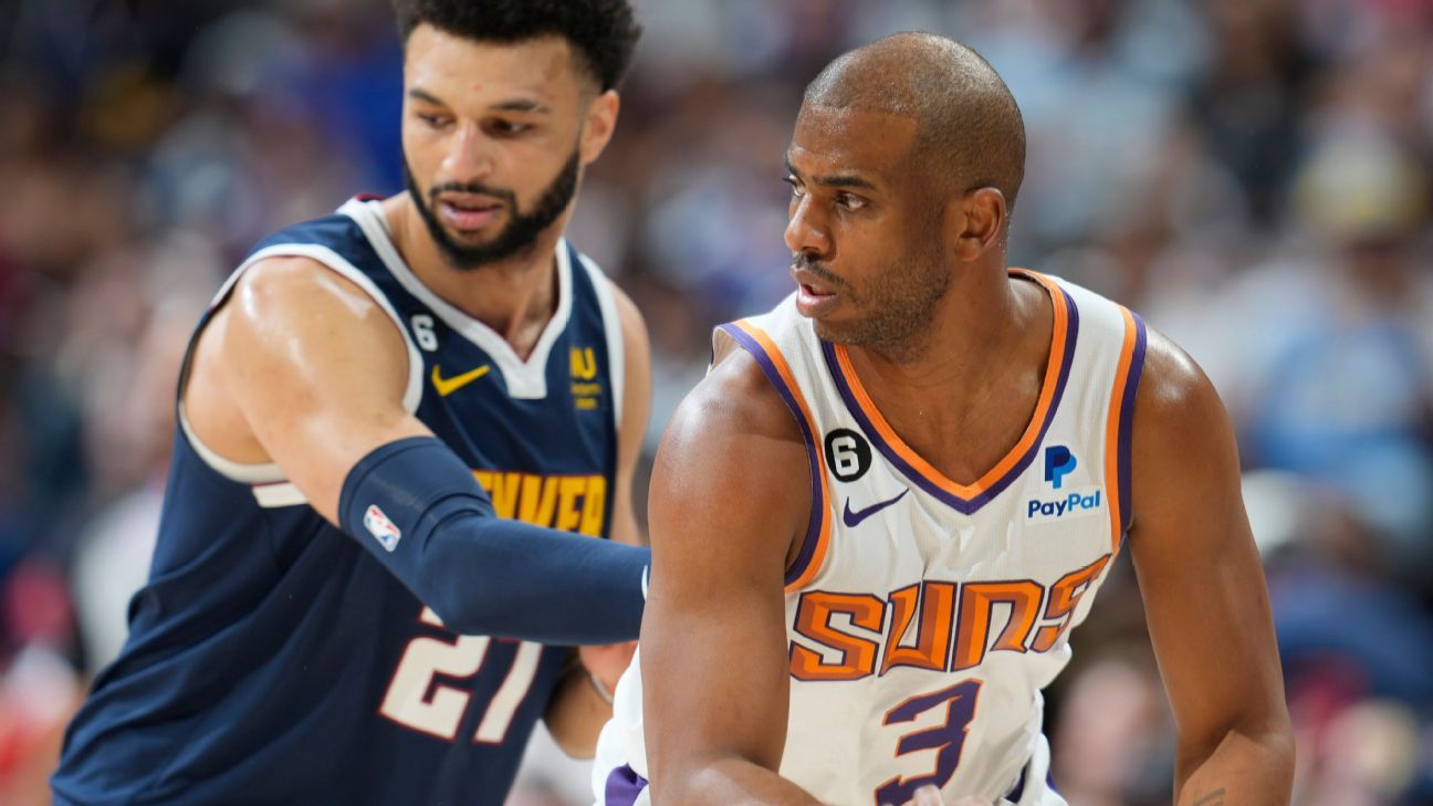 La guardia dei Suns Chris Paul esce da Gara 2 con una stretta alla coscia sinistra