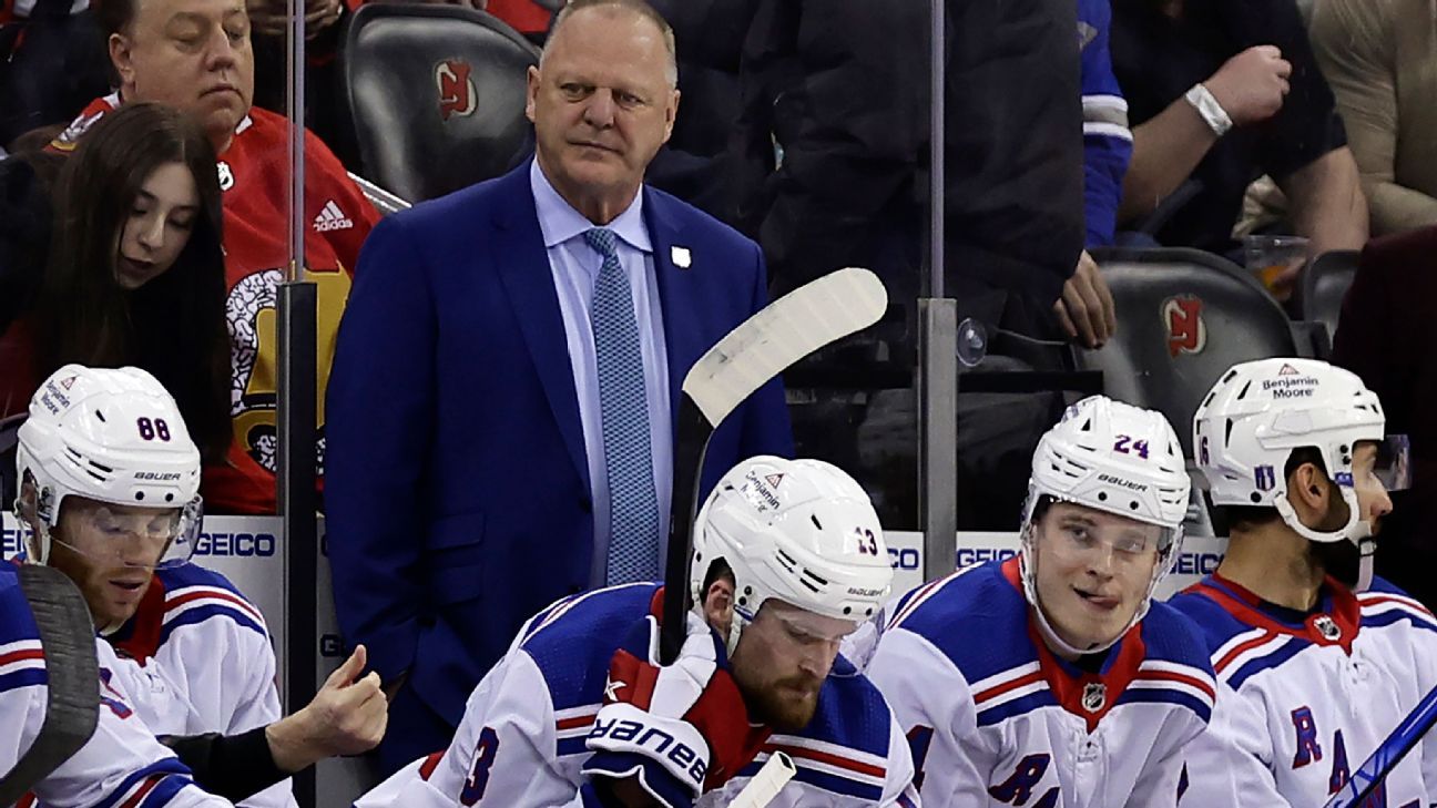 Gallant out as coach of Rangers after playoff exit