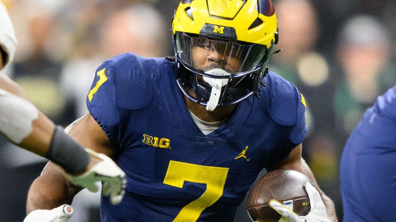 Michigan’s Edwards says he played injured in ’22