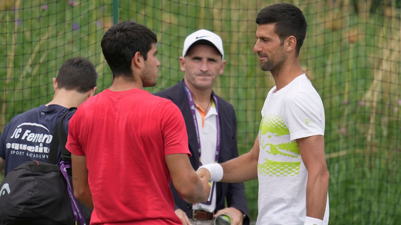 Carlos Alcaraz dit que son père fan de tennis a probablement filmé l’entraînement de Novak Djokovic