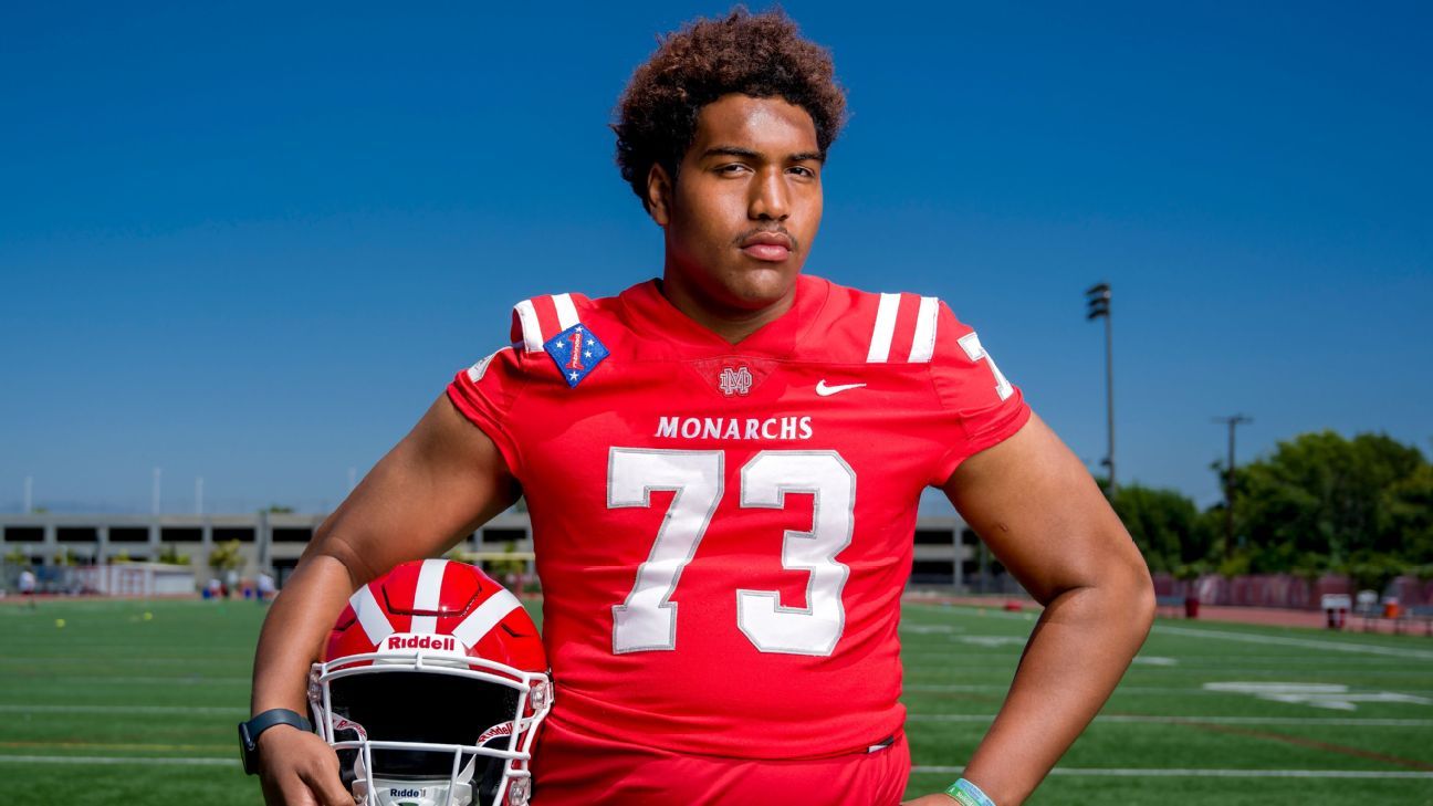 Texas lands 4-star Baker, No. 2 OT in 2024 class