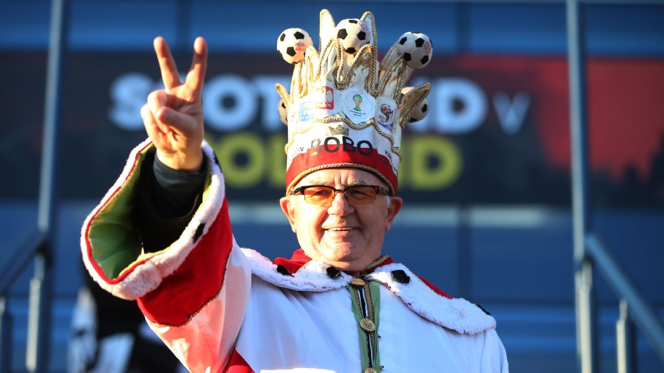Polska leci do domu „King of Fans” po opóźnieniu na Wyspach Owczych