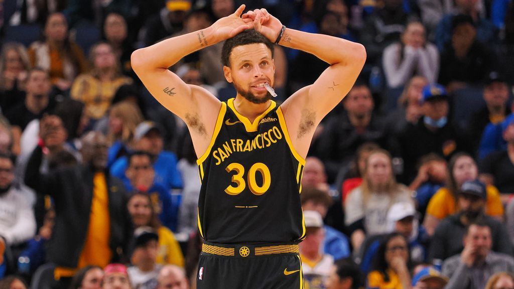 The Warriors left looking after Stephen Curry’s 38 wasn’t sufficient