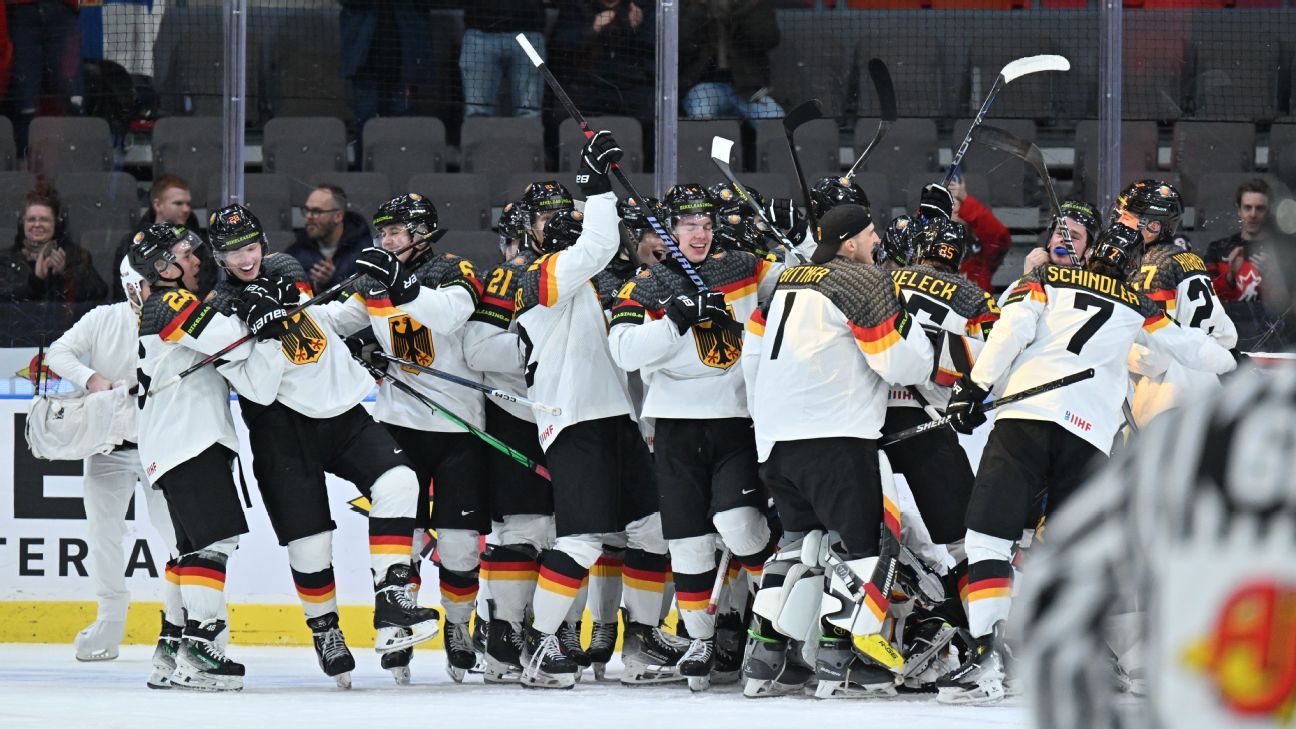 Photo of Deutschland besiegte Finnland in der Junioren-Eishockeyweltmeisterschaft;  Kanada reist